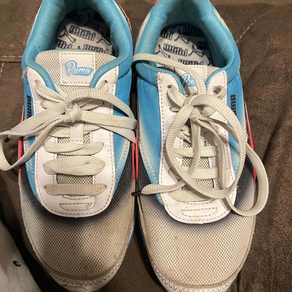 Puma Sky Blue and White Athletic Shoes - Picture 4 of 5